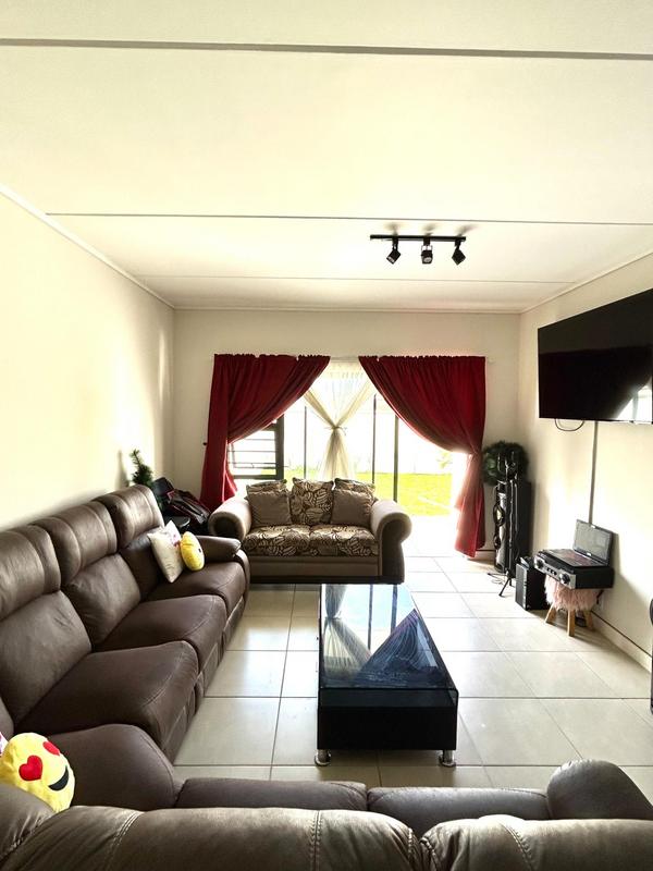 To Let 3 Bedroom Property for Rent in Firgrove Western Cape